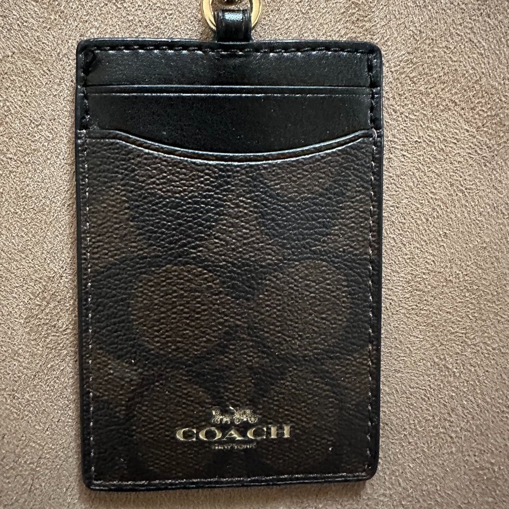 Coach purse and lanyard - Picture 5 of 6